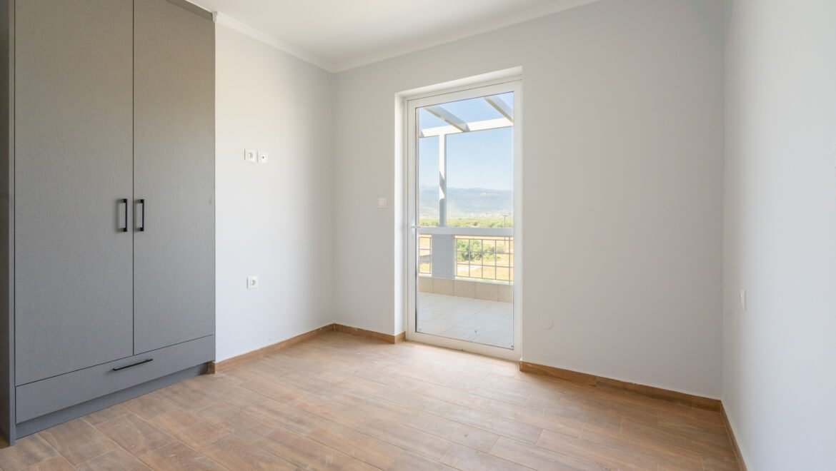 apartment-for-sale-in-paralio-astros