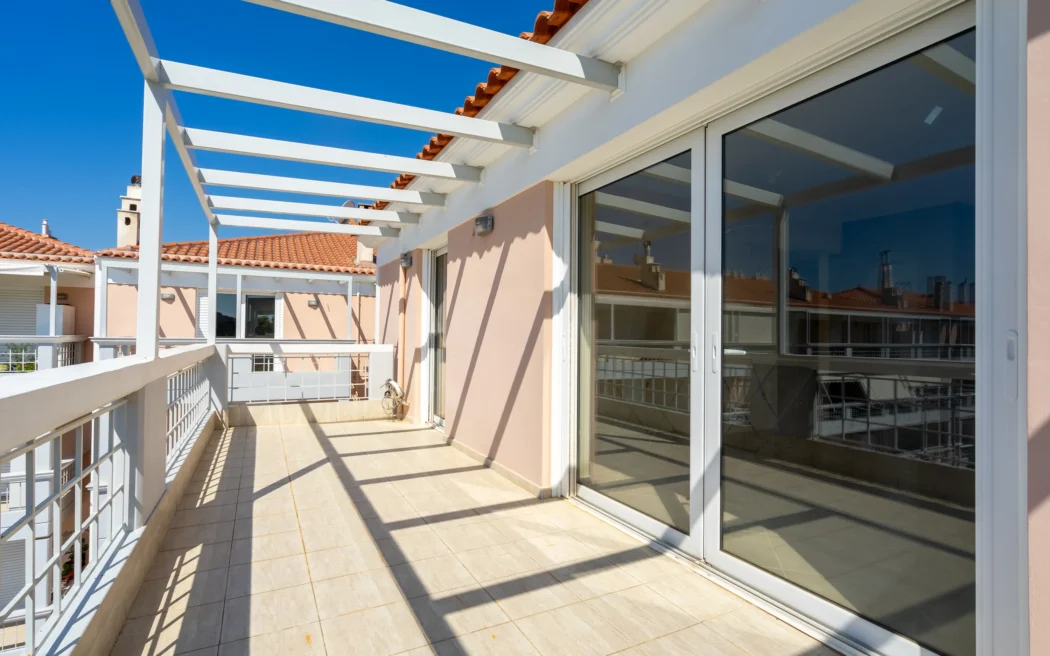 Seaside Apartment for Sale with Terrace in Paralio Astros