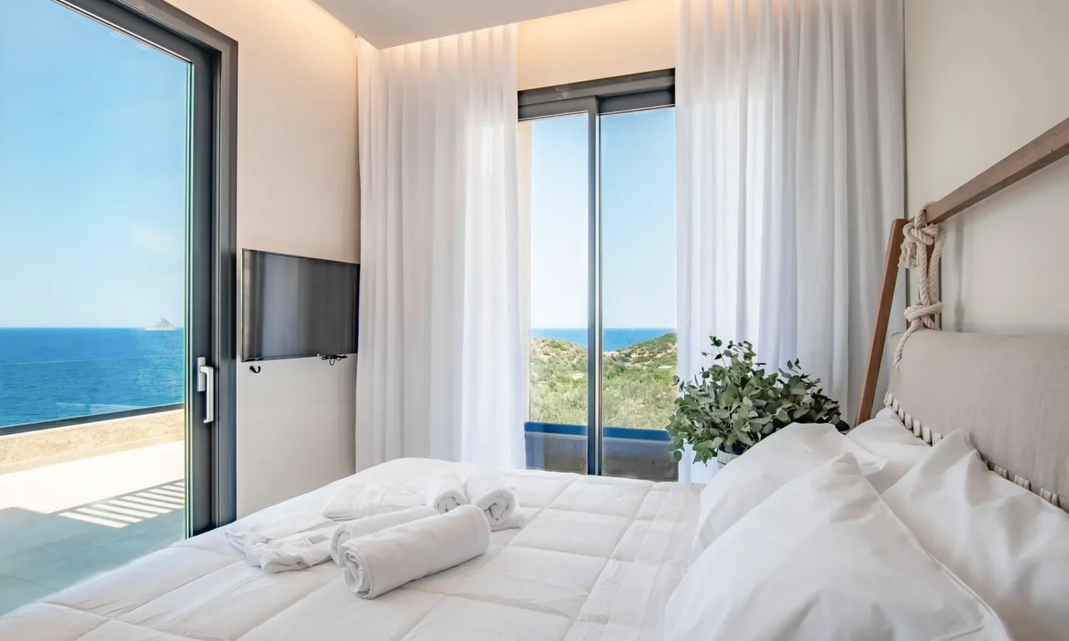 Contemporary Seafront Villa For Sale in Galatas