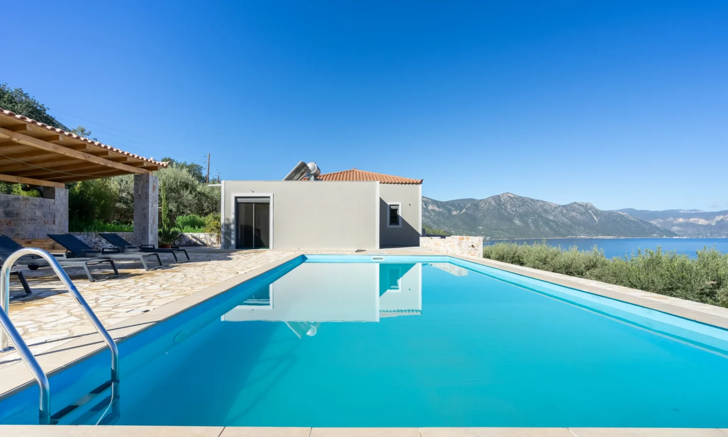 Modern Sea View Villa in Leonidio