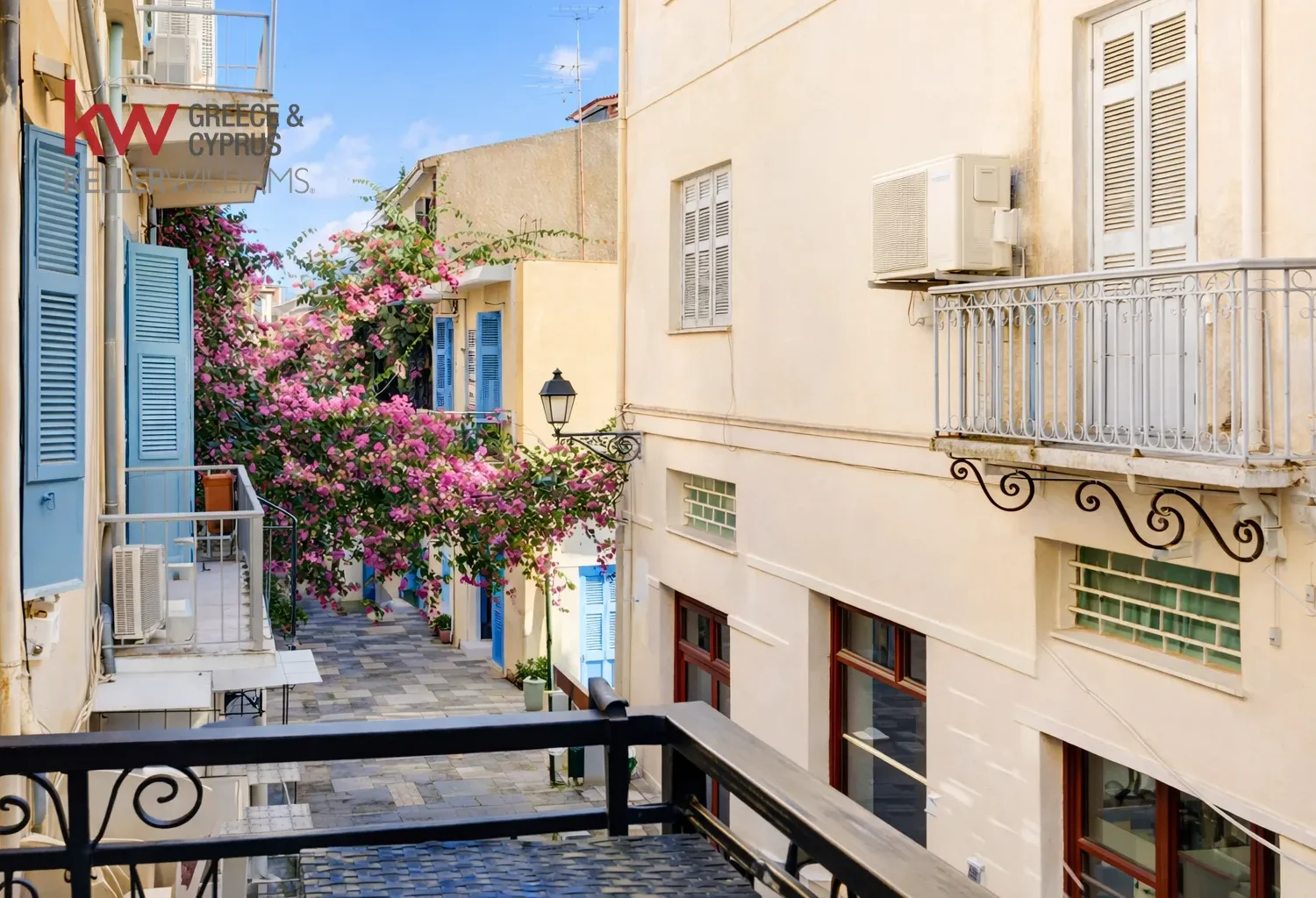 traditional apartment for sale in nafplio