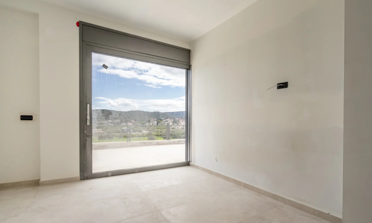 Holiday-Home-For-Sale-in-Peloponnese-Lefkakia