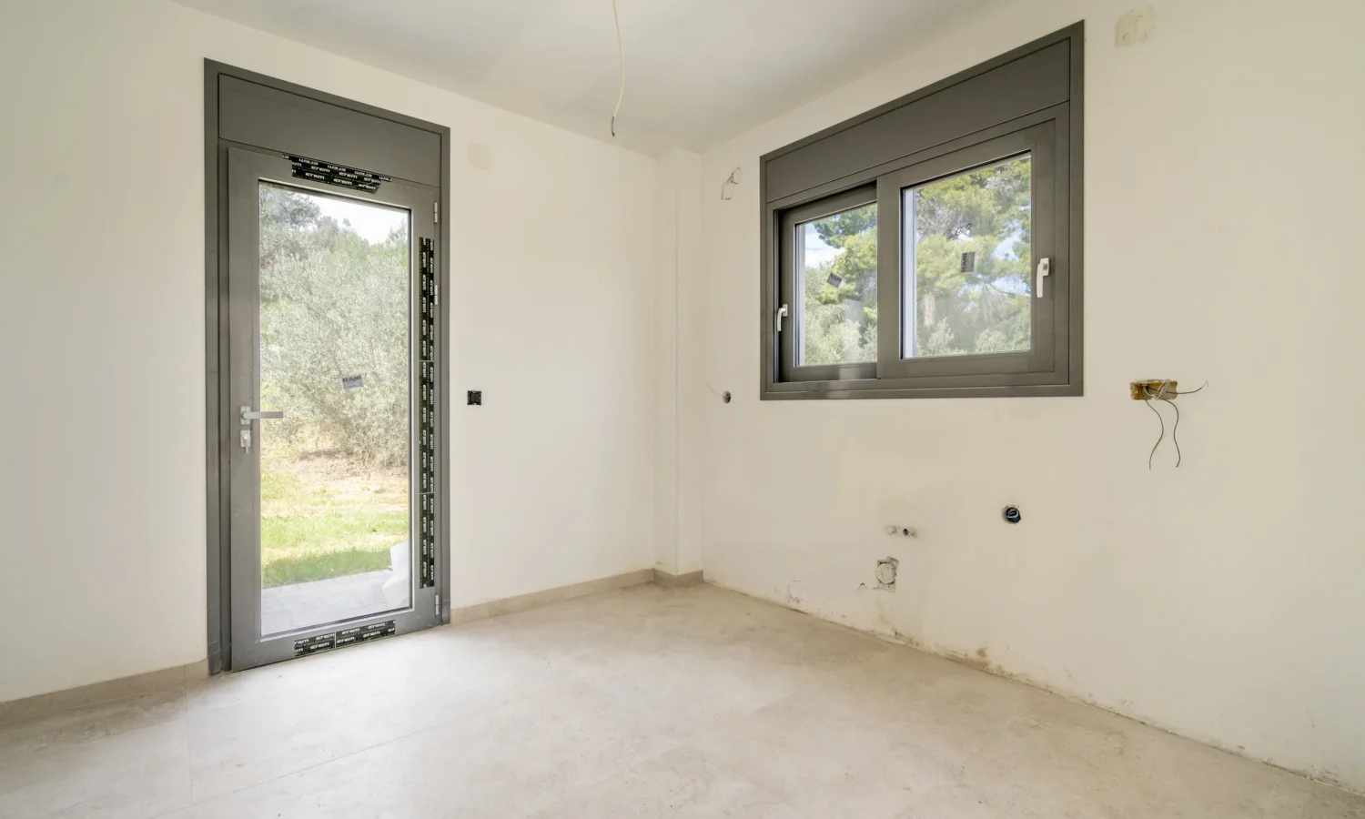 Holiday-Home-For-Sale-in-Peloponnese-Lefkakia