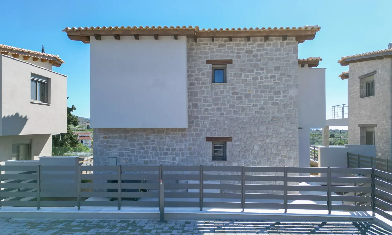 House with Pool for Rent in Nafplio (Aria)