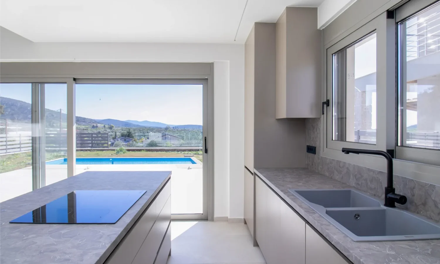 House with Pool for Rent in Nafplio (Aria)