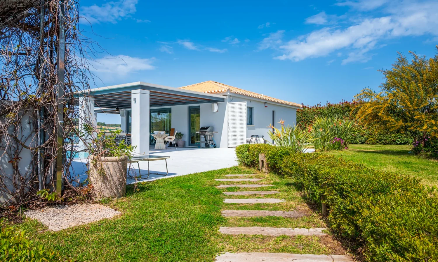 Sea View Villa for Sale in Ververouda