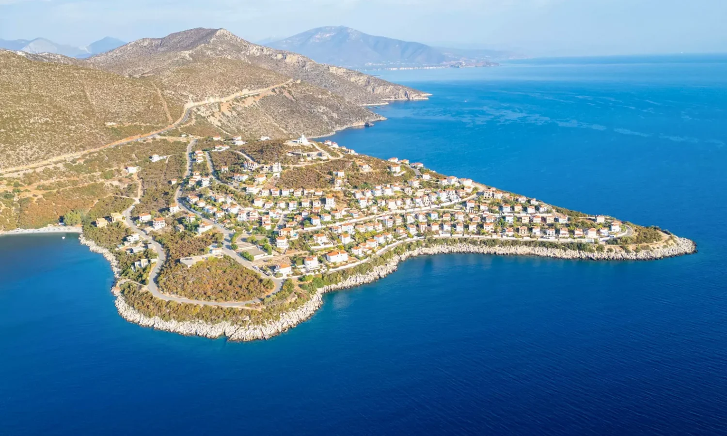 Villa-For-Sale-Near-Astros