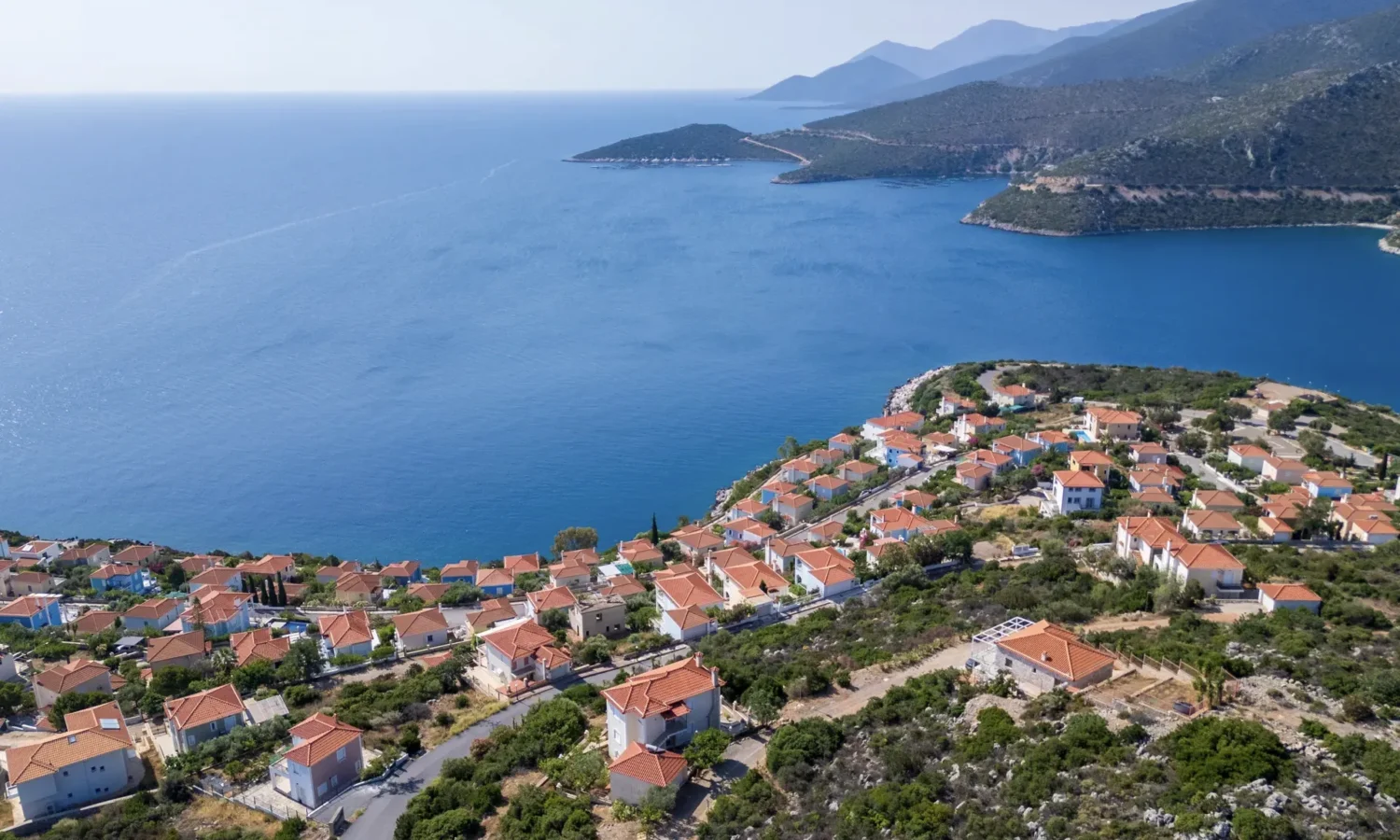 Villa-For-Sale-Near-Astros