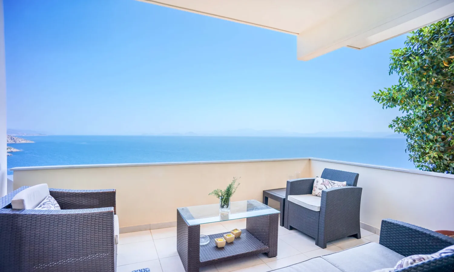 Villa-For-Sale-Near-Astros