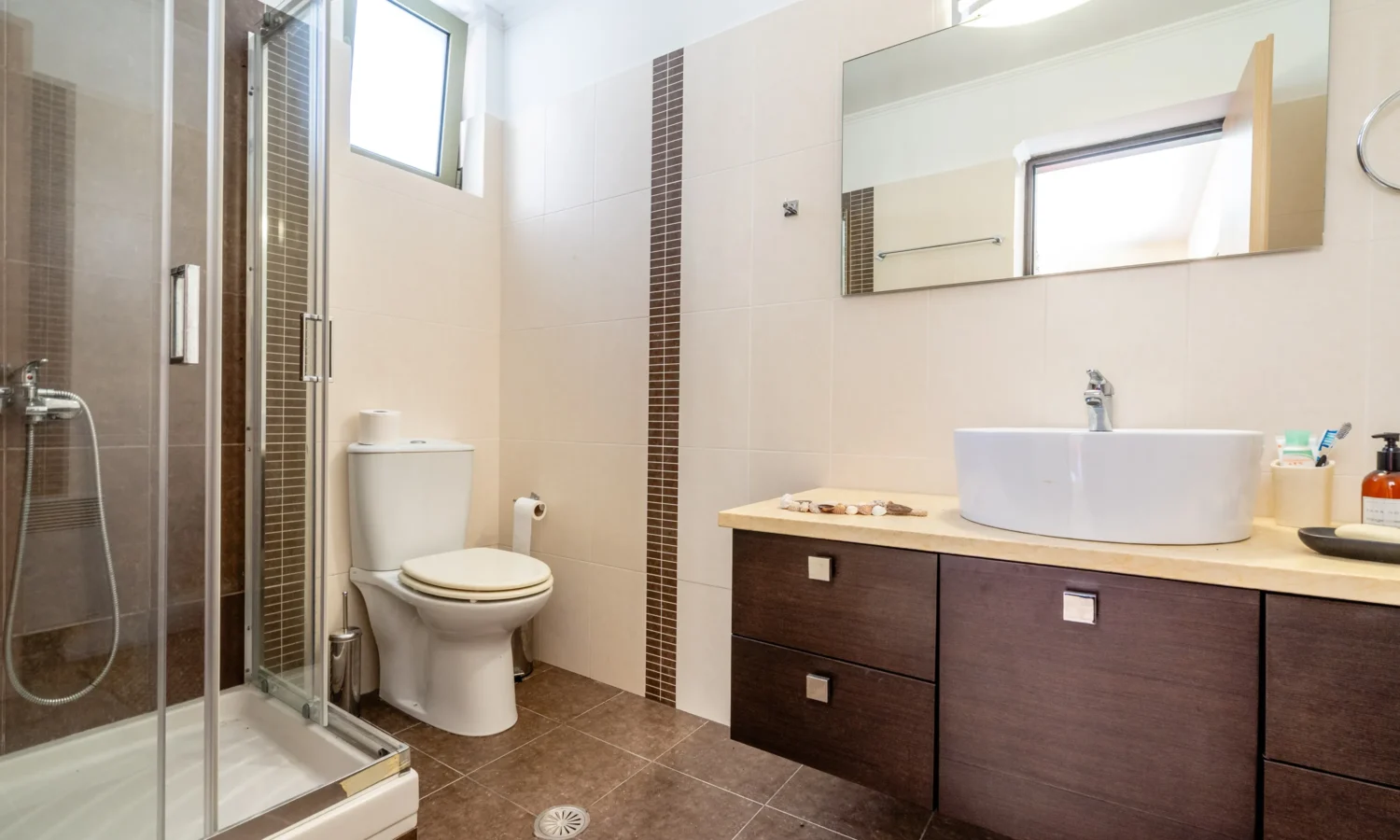 House-with-sea-views-in-greece