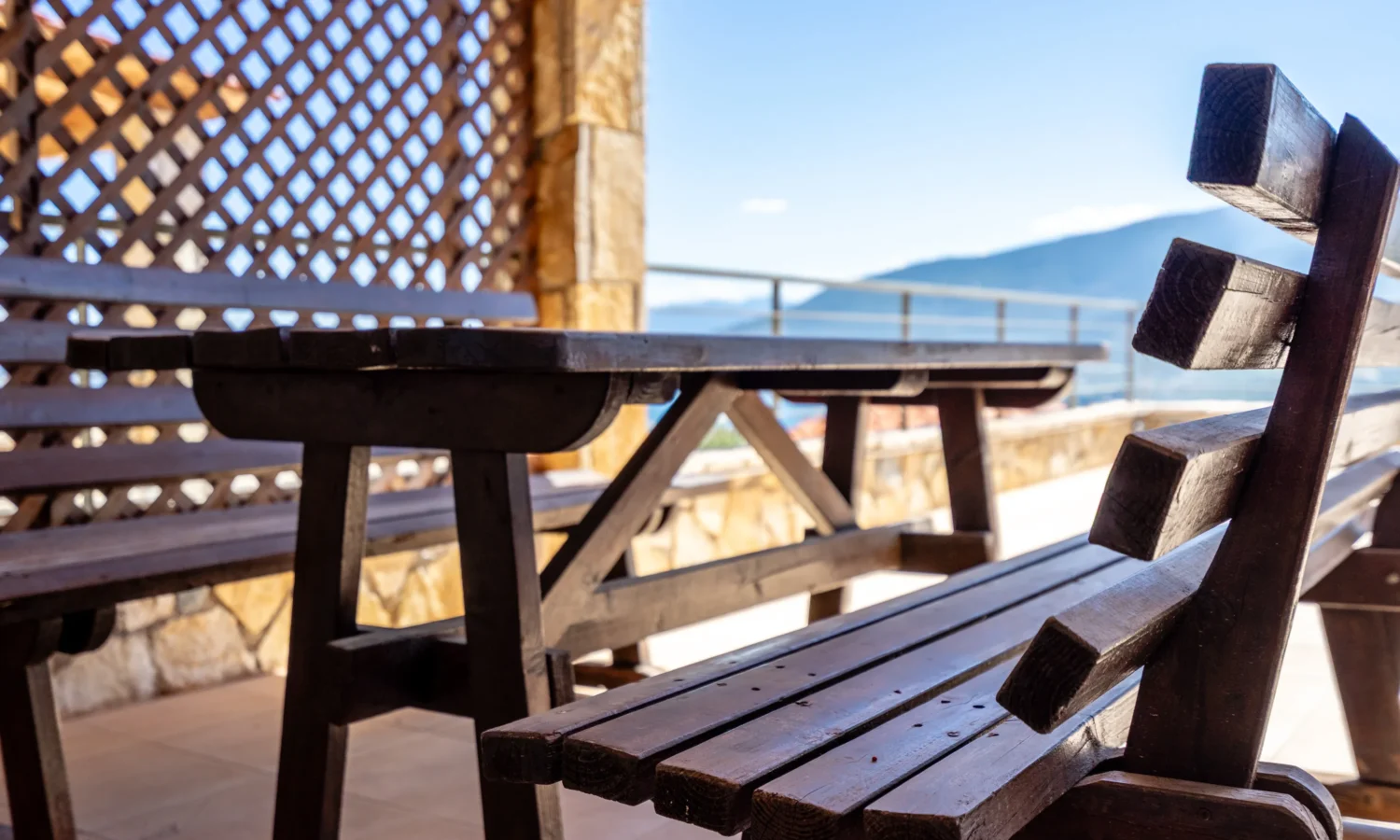 House-with-sea-views-in-greece