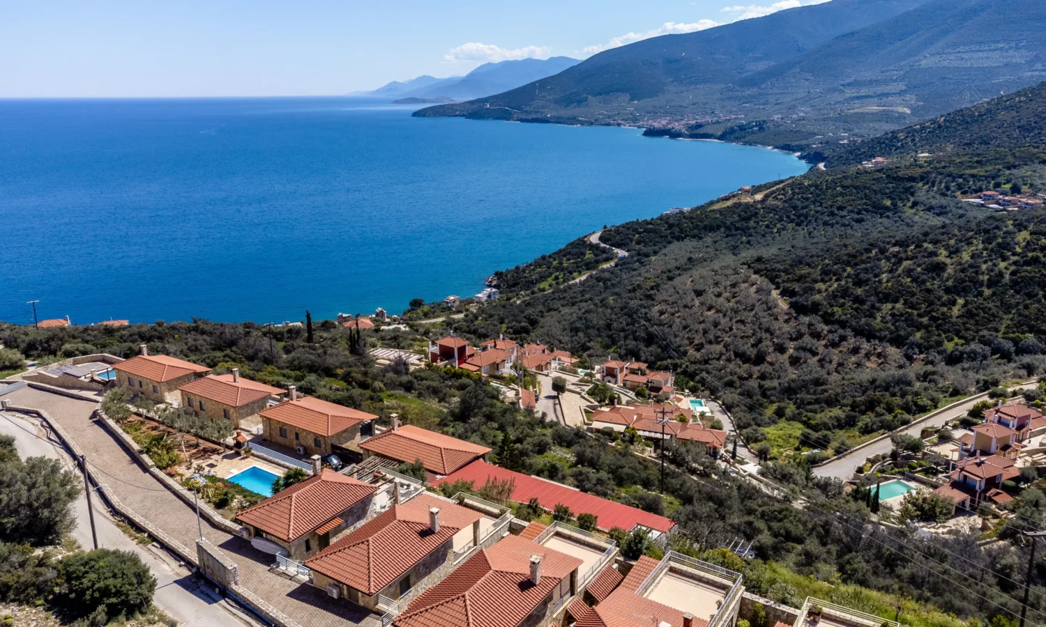 House-with-sea-views-in-greece