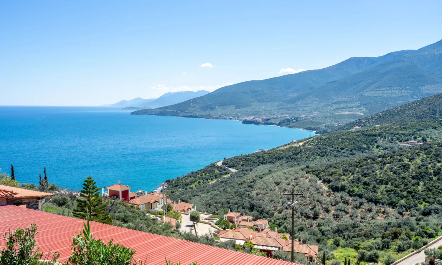 House-with-sea-views-in-greece