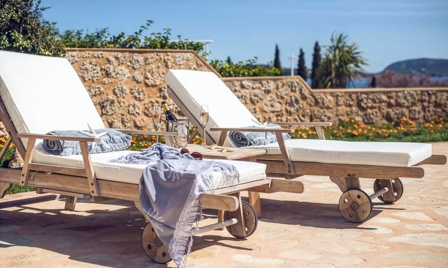 Spacious Villa by the Sea in Greece