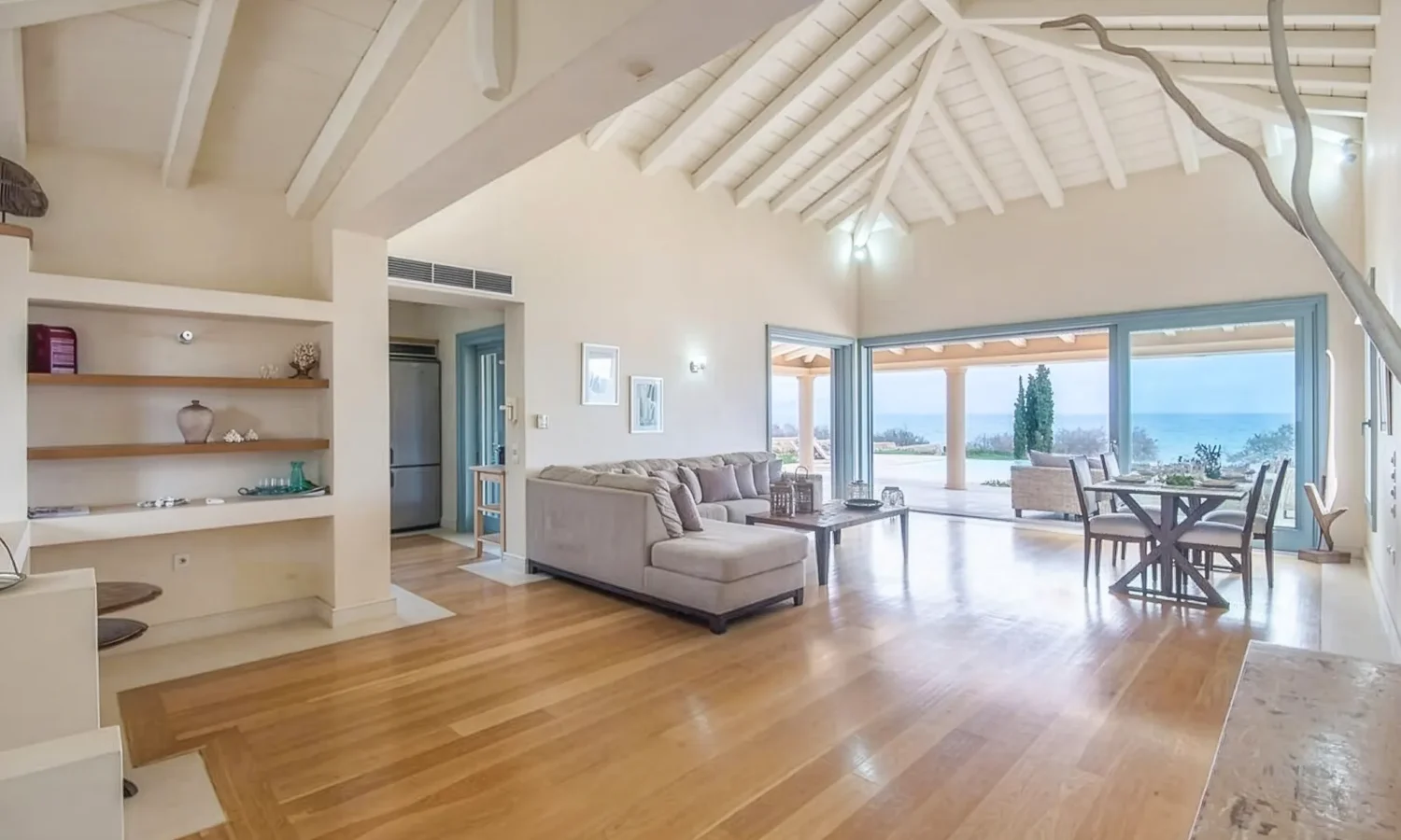 Spacious Villa by the Sea in Greece