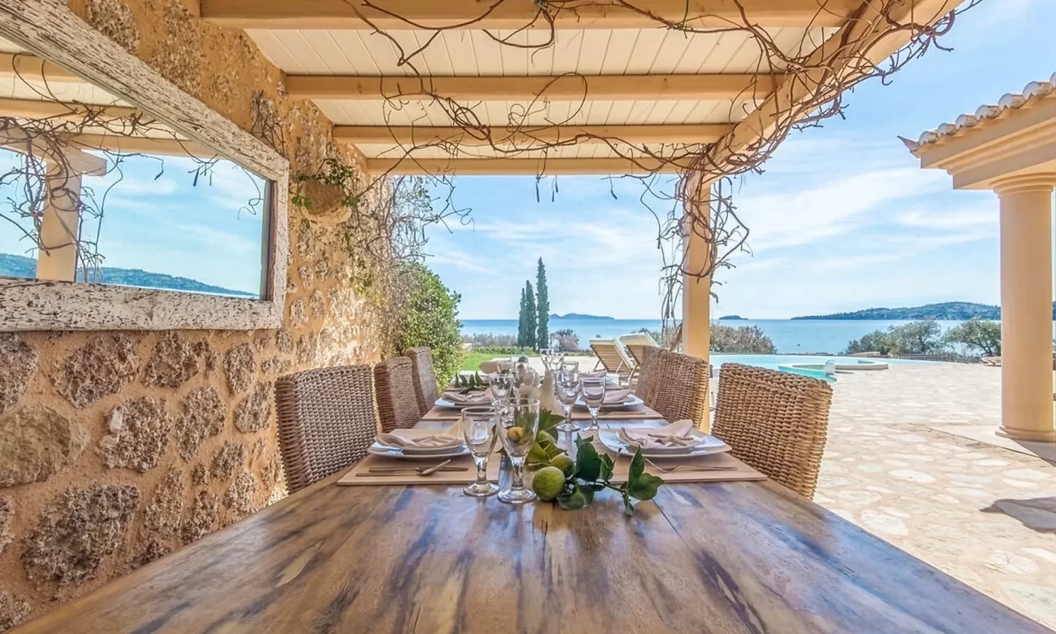 Spacious Villa by the Sea in Greece