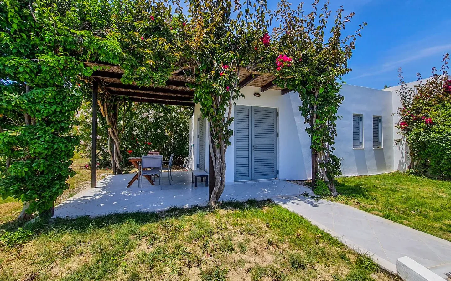 Complex of Villas in Vounaria, Koroni-2