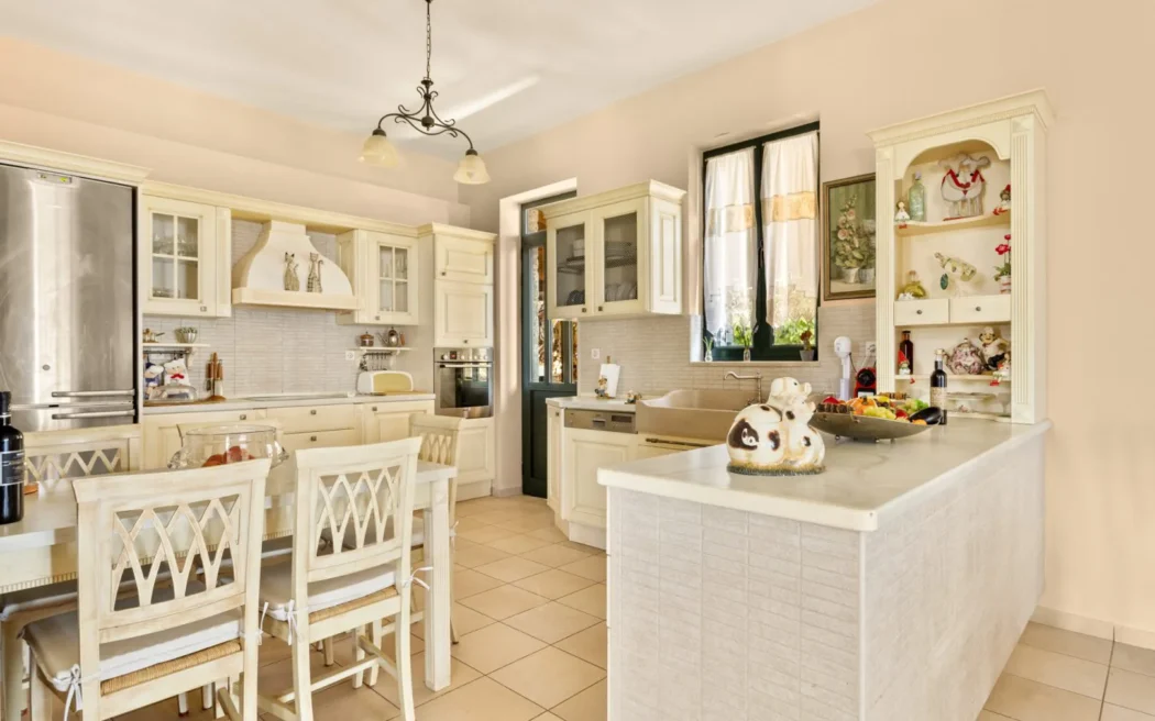 Stone Villa for Sale with Unobstructed Views near Stoupa