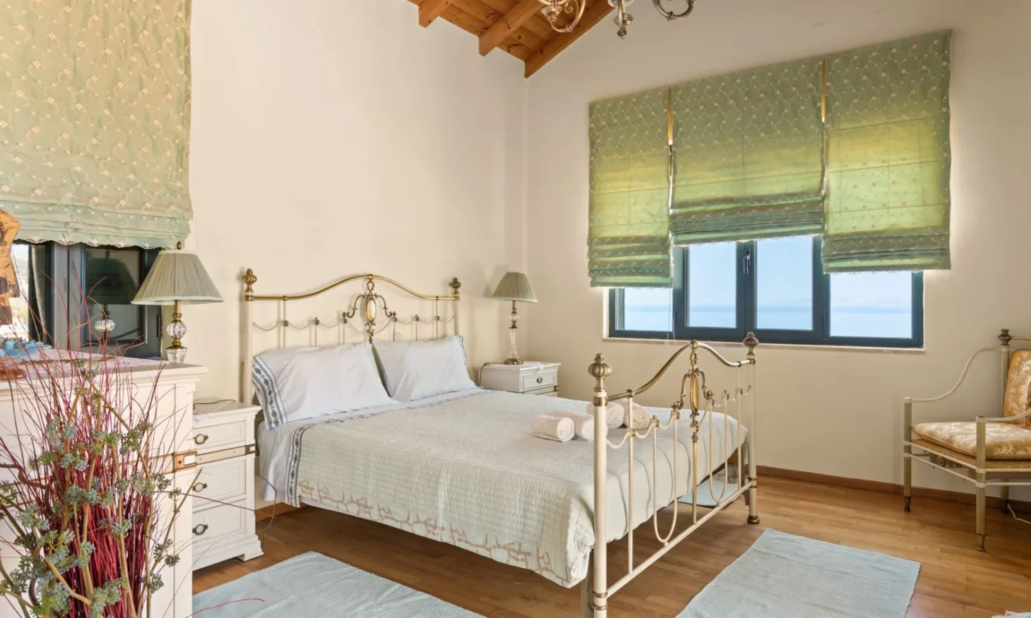Stone Villa for Sale with Unobstructed Views near Stoupa
