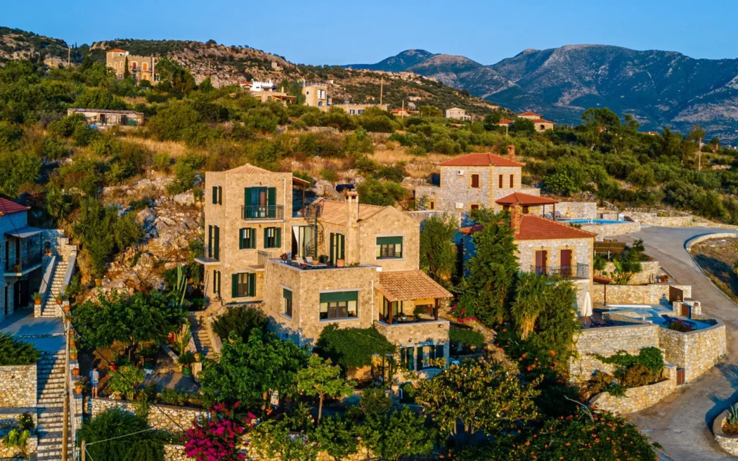 Stone Villa for Sale with Unobstructed Views near Stoupa