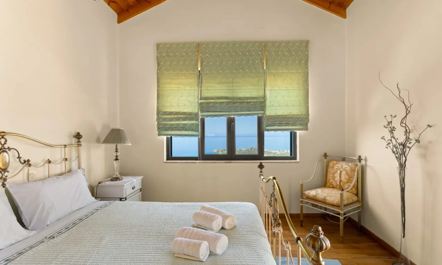 Stone Villa for Sale with Unobstructed Views near Stoupa