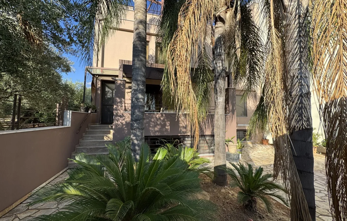 5 Bedroom House for Sale in Kalamata