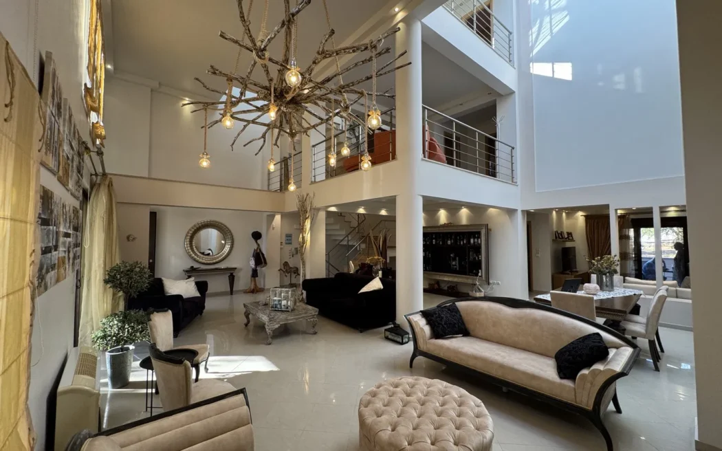 5 Bedroom House for Sale in Kalamata