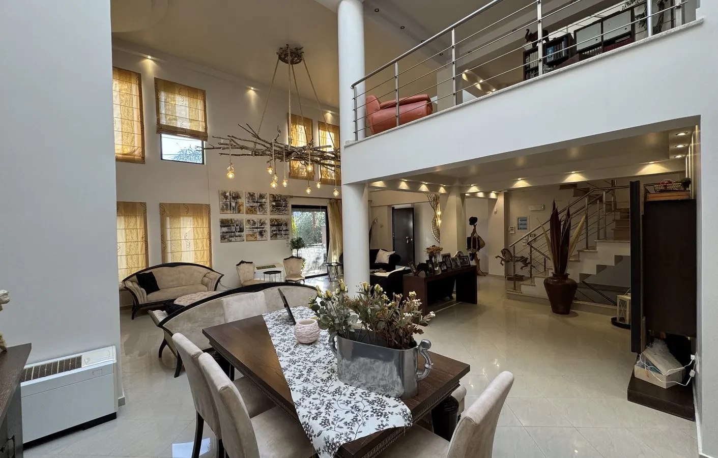 5 Bedroom House for Sale in Kalamata