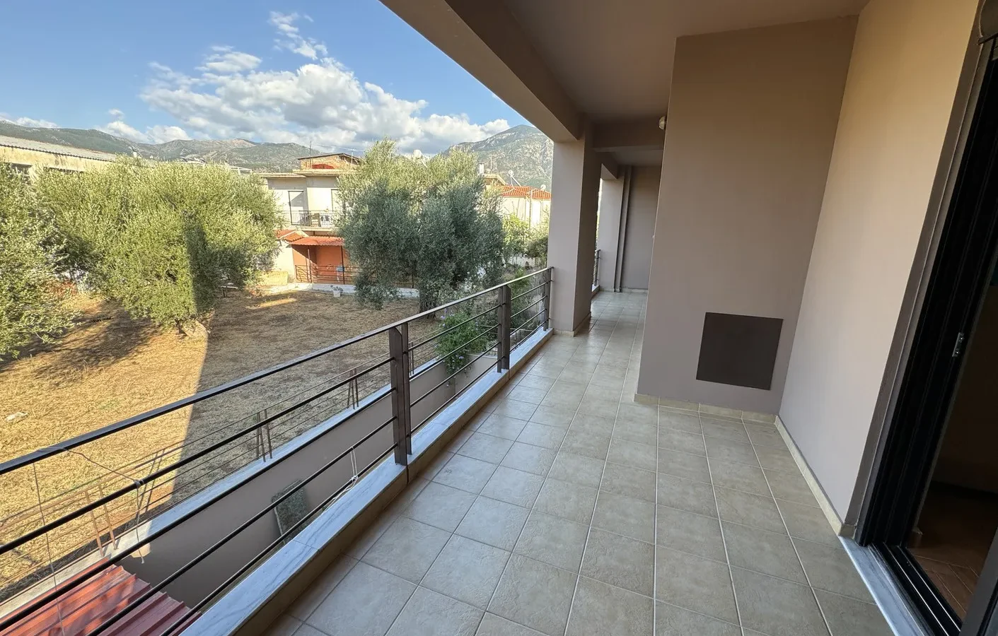 5 Bedroom House for Sale in Kalamata