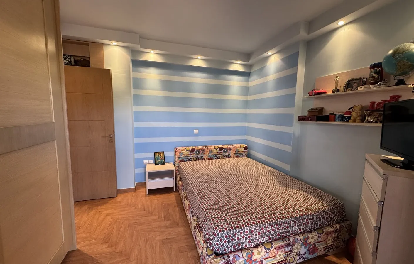 5 Bedroom House for Sale in Kalamata