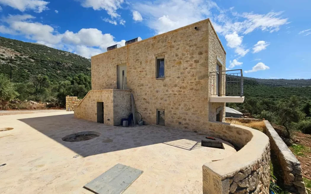 Stone Residential Complex for Sale in West Mani
