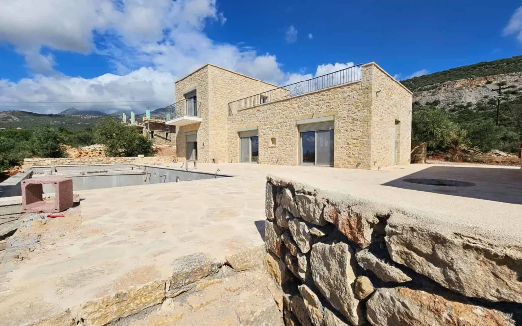 Stone Residential Complex for Sale in West Mani