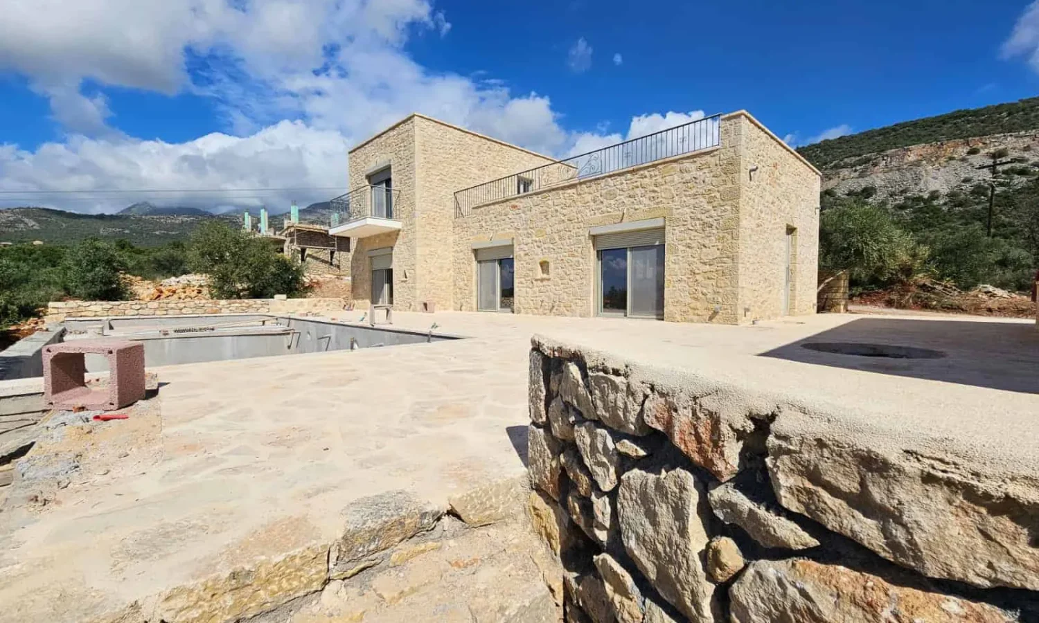 Stone-Residential-Complex-for-Sale-in-West-Mani
