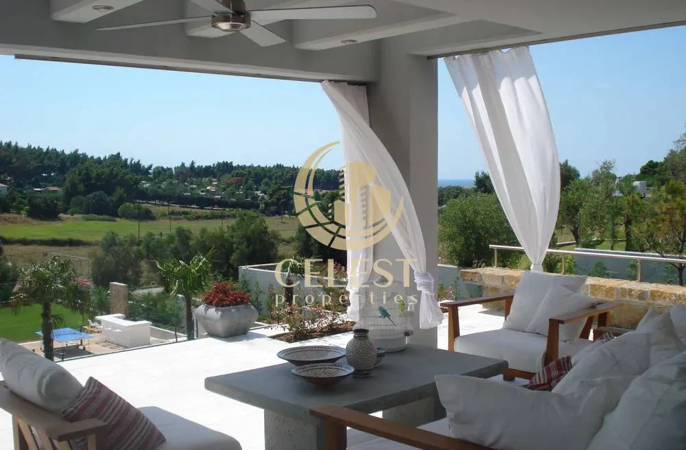 Villa for Sale in Kassandra with Private Pool